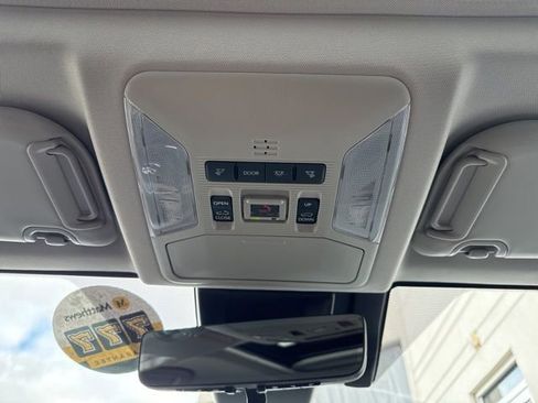 Used 2025 Toyota RAV4 Limited w/ Advanced Technology Package image 17