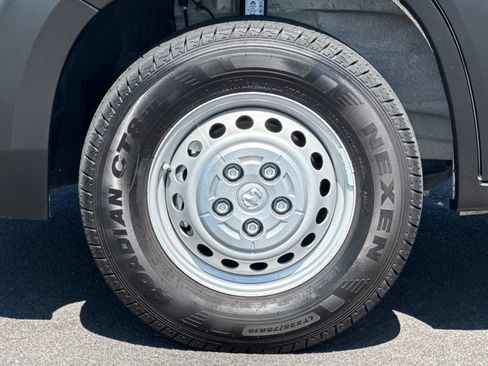 Used 2025 RAM ProMaster 1500 w/ Safety Group FWD image 32