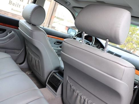 Used 2002 BMW 530i Sedan image 46