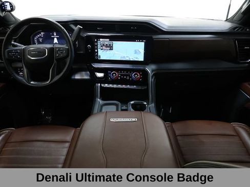 Used 2025 GMC Sierra 2500 Denali Ultimate AWD/4WD image 18