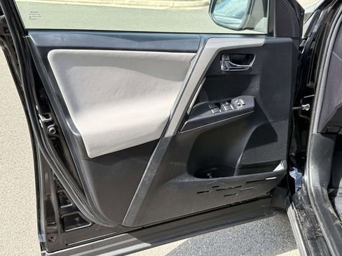 Used 2018 Toyota RAV4 XLE w/ Plus Extra Value Package image 12