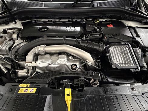 Certified 2025 Mercedes-Benz GLA 250 image 39