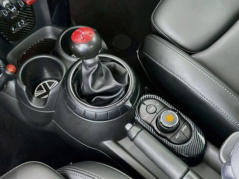 Used 2017 MINI Cooper S FWD image 15