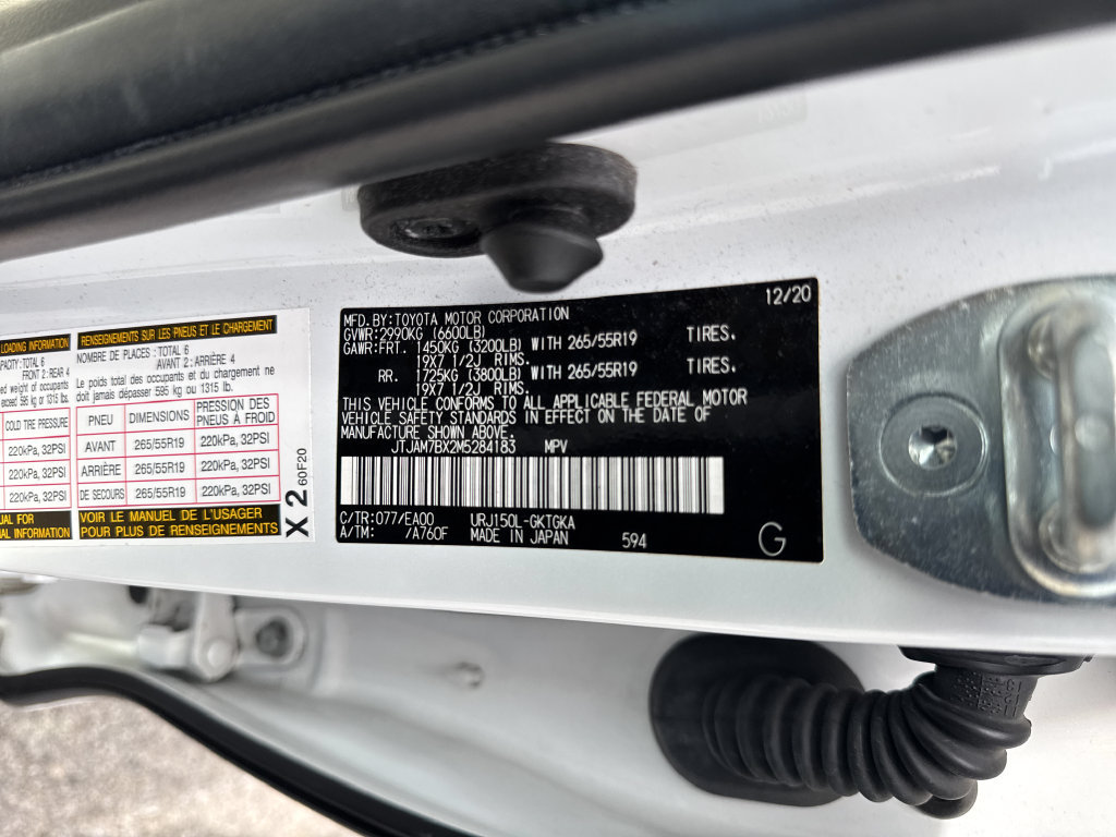Used 2021 Lexus GX 460 Premium w/ Accessory Package AWD/4WD image 34