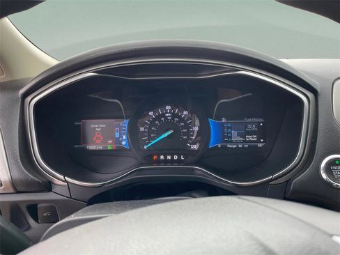 Used 2018 Ford Fusion S image 21