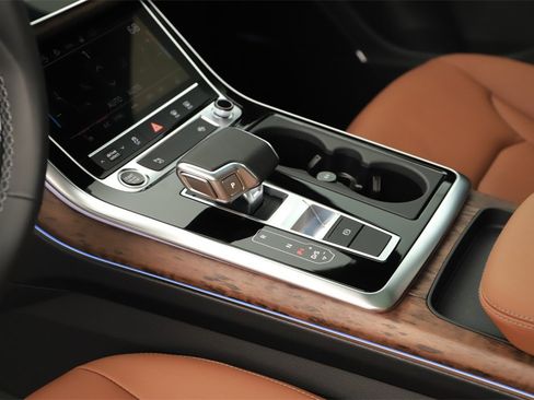 New 2026 Audi Q7 2.0T Premium image 17
