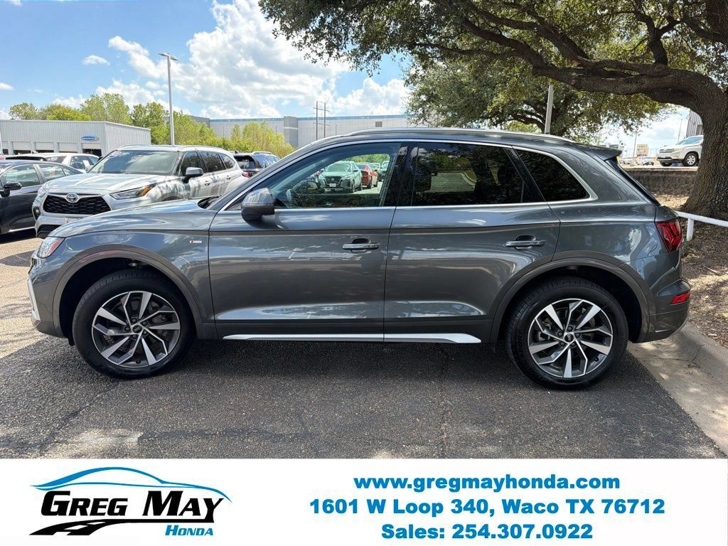 Used 2023 Audi Q5 2.0T Premium Plus w/ Premium Plus Package AWD/4WD image 7