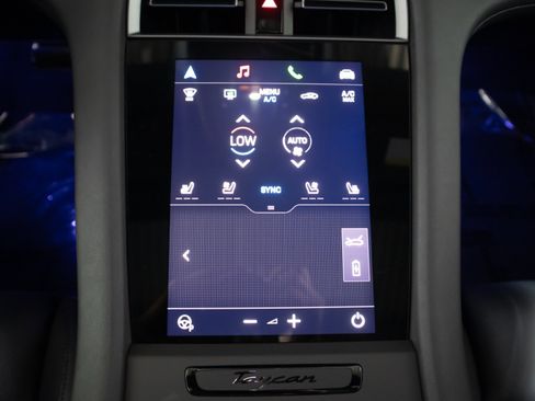 Certified 2026 Porsche Taycan AWD/4WD image 22