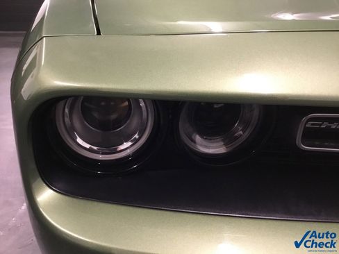 Used 2018 Dodge Challenger GT image 16