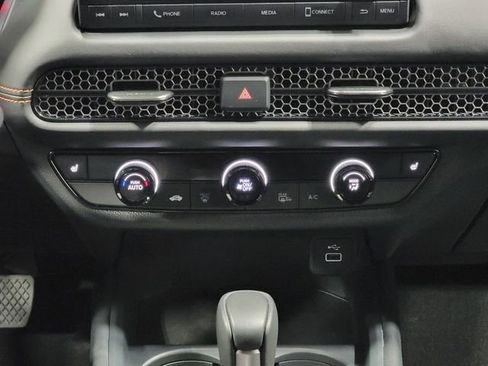 Certified 2025 Honda HR-V Sport image 20