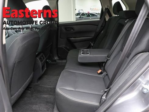 Used 2024 Nissan Rogue S AWD/4WD image 22