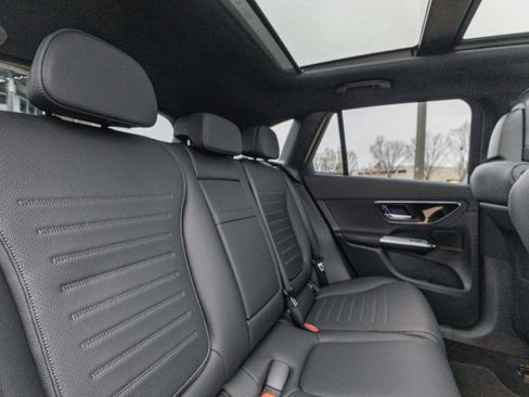 New 2026 Mercedes-Benz GLC 300 4MATIC image 25