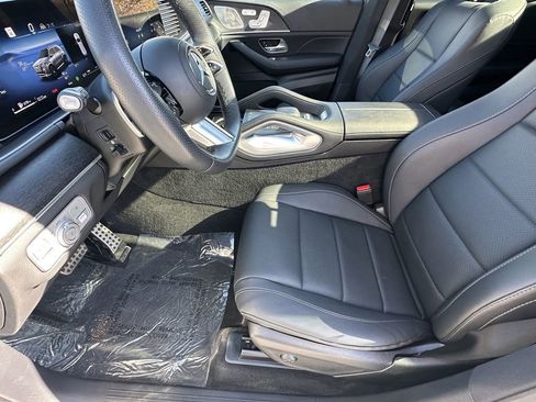 Certified 2025 Mercedes-Benz GLS 450 4MATIC image 10