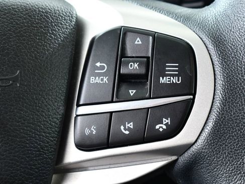 Used 2022 Ford Explorer XLT w/ Equipment Group 202A AWD/4WD image 33