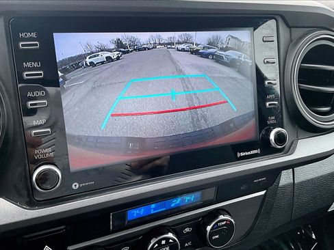 Used 2023 Toyota Tacoma TRD Off-Road image 20