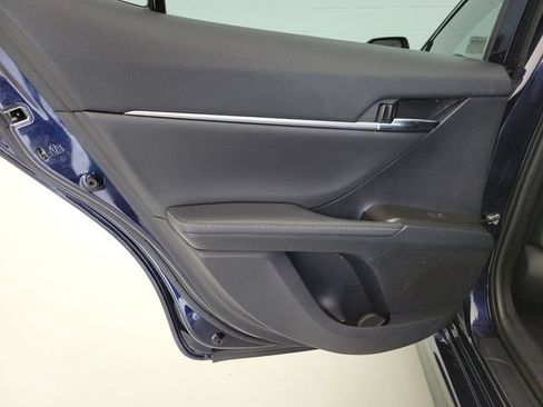 Used 2022 Toyota Camry XSE FWD image 14