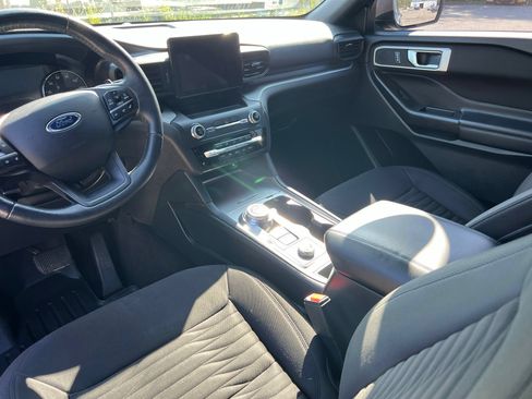 Used 2020 Ford Explorer XLT w/ Comfort Package AWD/4WD image 21