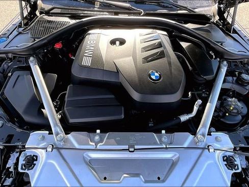 Used 2025 BMW 430i Coupe w/ Premium Package image 10