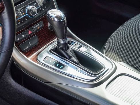 Used 2013 Chevrolet Malibu LT image 18