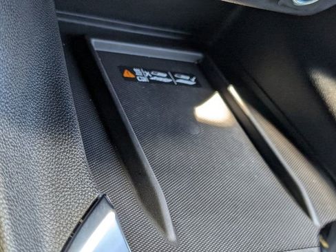 Certified 2023 Chevrolet Traverse Premier FWD image 31