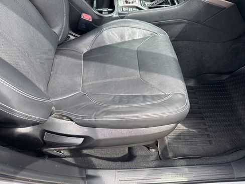 Used 2019 Subaru Forester Limited w/ Popular Package #3 image 10