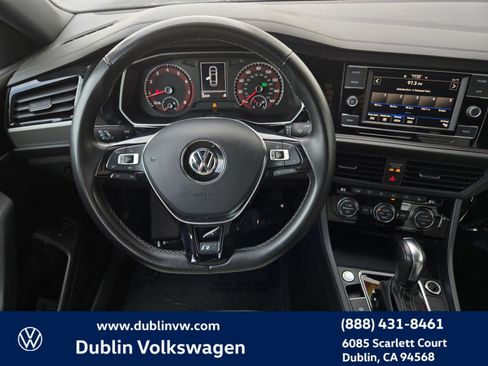 Certified 2020 Volkswagen Jetta R-Line w/ R-Line Cold Weather Package image 13