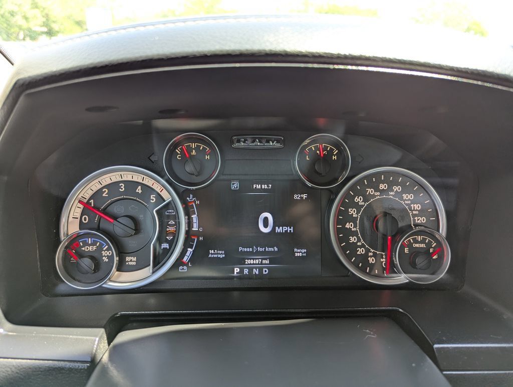 Used 2014 RAM 1500 Laramie w/ Trailer Tow Group AWD/4WD image 18