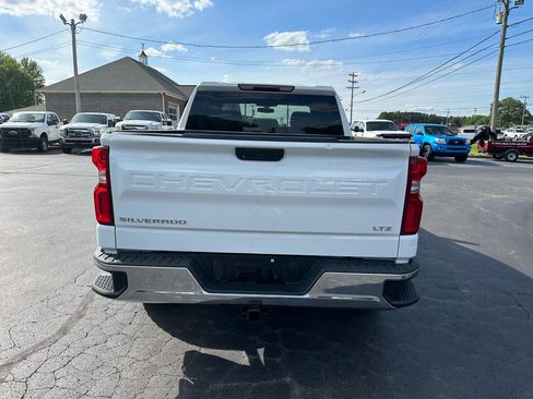 Used 2019 Chevrolet Silverado 1500 LTZ AWD/4WD image 6