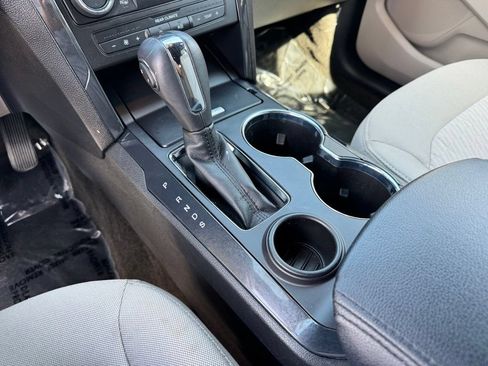 Used 2018 Ford Explorer FWD image 18