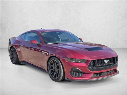 Used 2025 Ford Mustang GT image 3