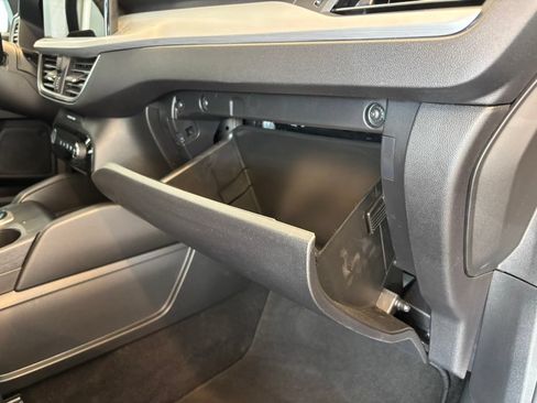 Used 2025 Ford Escape Platinum AWD/4WD image 24