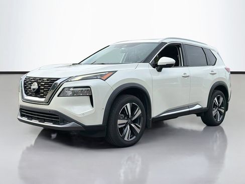 Used 2023 Nissan Rogue SL w/ SL Premium Package FWD image 2