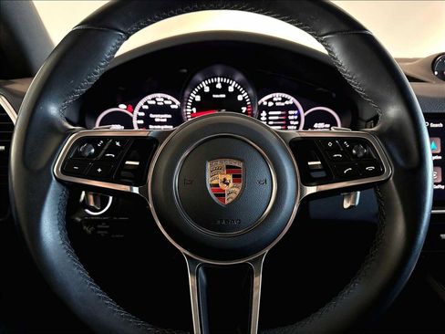 Used 2023 Porsche Cayenne AWD/4WD image 18