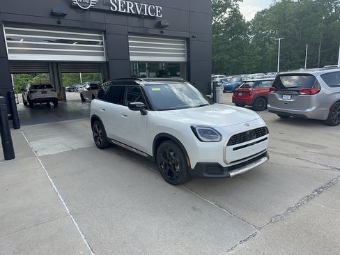New 2027 MINI Cooper Countryman S w/ Comfort Package Max AWD/4WD image 3