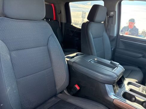 Used 2022 Chevrolet Silverado 1500 RST image 32