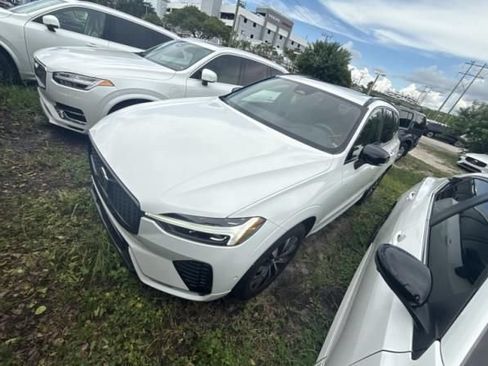 Used 2024 Volvo XC60 B5 Plus w/ Protection Package AWD/4WD image 3