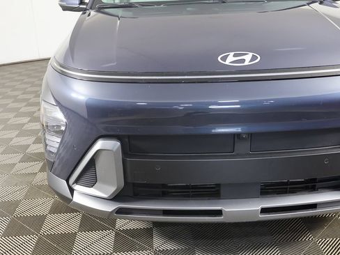 Used 2025 Hyundai Kona Limited AWD/4WD image 14