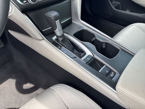 Used 2020 Honda Accord LX image 16