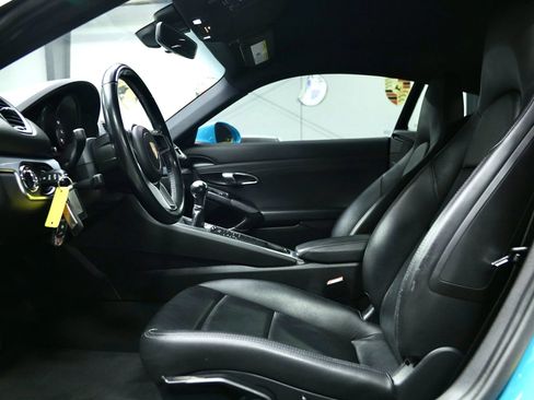 Used 2018 Porsche 718 Cayman S image 27
