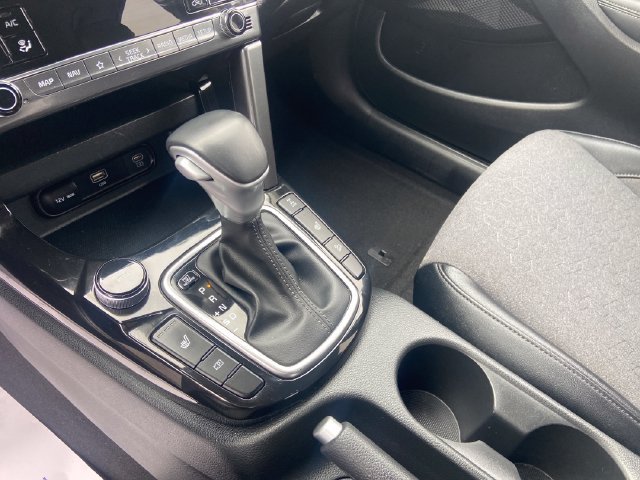 Used 2024 Kia Seltos S AWD/4WD image 16