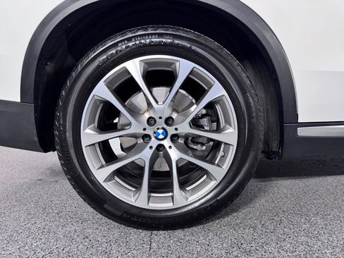 Used 2022 BMW X5 xDrive40i w/ Executive Package AWD/4WD image 7