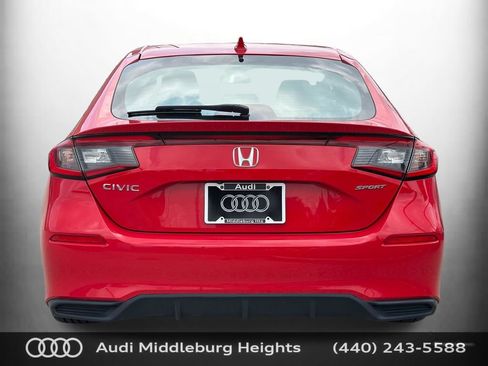 Used 2024 Honda Civic Sport image 6