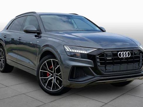 Used 2023 Audi Q8 Prestige AWD/4WD image 3