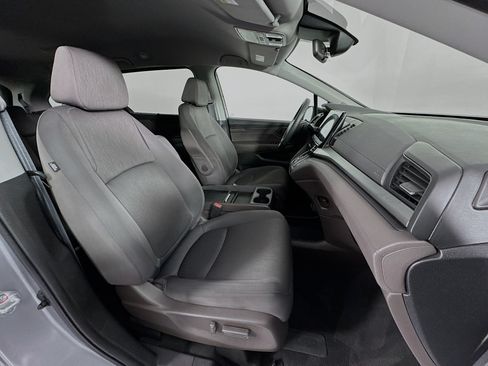 Certified 2024 Honda Odyssey EX image 28