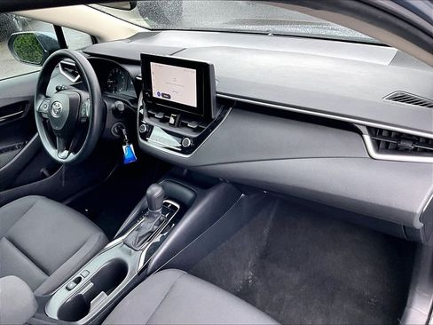 Used 2024 Toyota Corolla LE FWD image 14