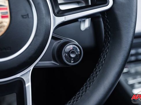 Used 2017 Porsche 718 Boxster S image 26