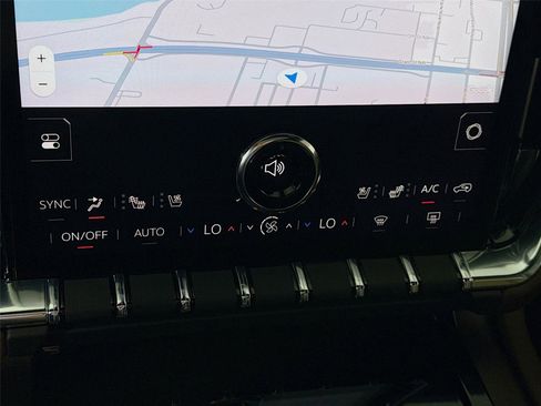 New 2026 GMC Yukon XL Denali Ultimate w/ LPO, Floor Liner Package AWD/4WD image 10