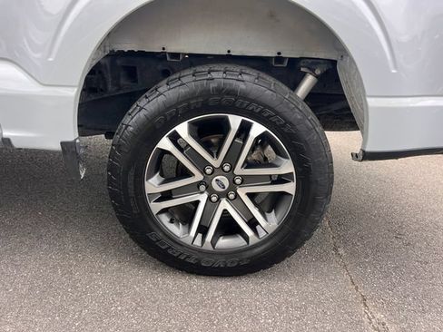 Used 2022 Ford F150 XL w/ STX Appearance Package AWD/4WD image 30