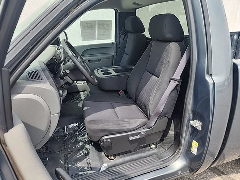 Used 2011 Chevrolet Silverado 1500 W/T RWD image 7