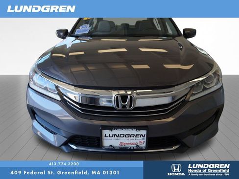 Used 2017 Honda Accord LX image 34